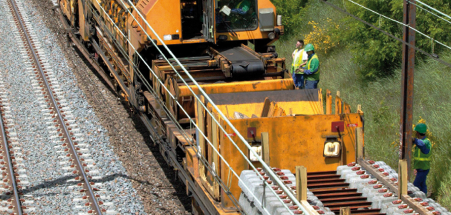 Cable and valve connections for non-stop train - Friedrich Lütze GmbH